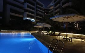 Sheraton Ocean 603 - Private Apartments
